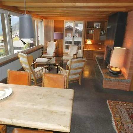 Διαμέρισμα Schonried Sleeps 7 Wifi