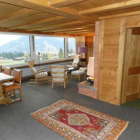 Schonried Sleeps 7 Wifi Apartment