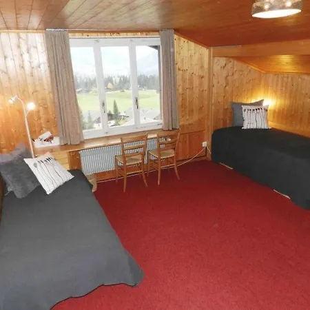 Schonried Sleeps 7 Wifi Apartment *